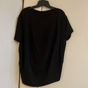 Lululemon Black Tee